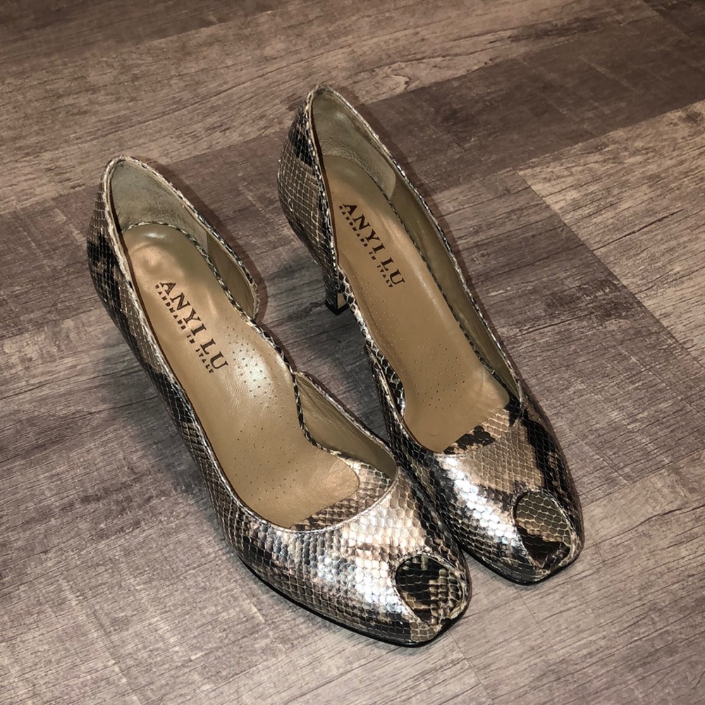 Anyi Lu womens size 41